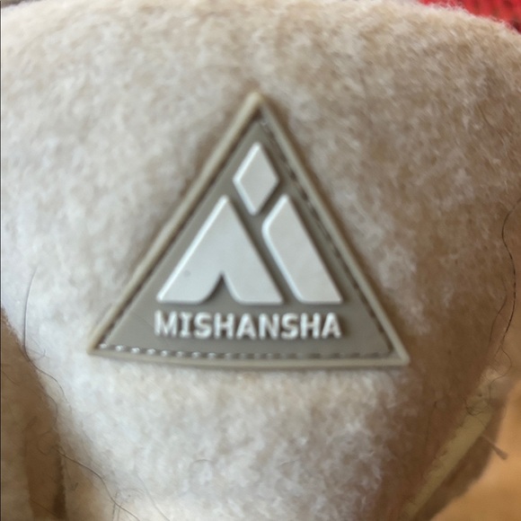 Winter boots - Quilted and lined - to repel water and snow - Picture 5 of 8